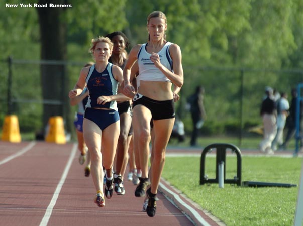 Sascha Scott leads on the first lap of the 1,500 at the 2005 USATF National Club Track & Field Championships.