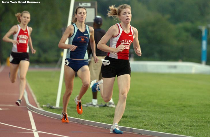 Jane Cullina finished eighth in 2:19.31.