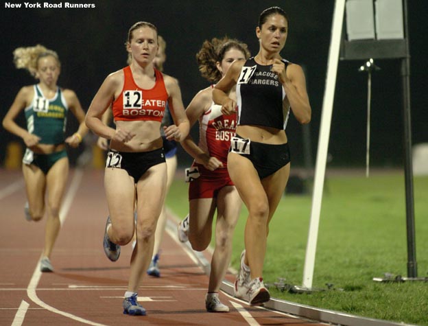 Murphee Hayes-Falls (right) and Katie Famous lead a group of runners.