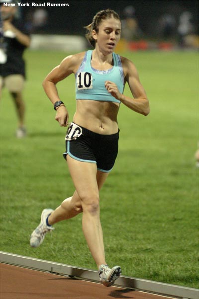 Jenna Darcy, representing the Philadelphia Track Club, runs in fourth place.