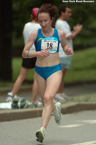 Silvia Skvortsova of Russia, who won the Rome Marathon in March, took 15th in 35:21.