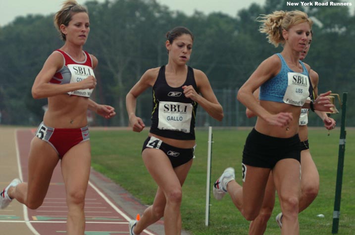 Gallo (center) had run a personal best of 4:06.03 in the 1,500 in late July. She missed the World Championship 