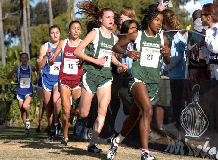 Jones leads White, Danielle Tauro, and Bridget Franek.