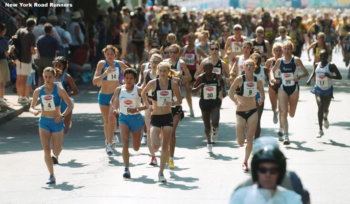 L-R: #4 Nicole Aish, Asmae Leghzaoui, Kim Smith, and #9 Katie McGregor were some of the faster starters.