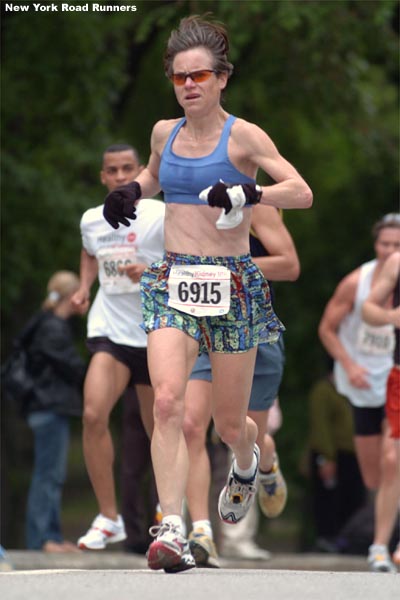 Suzanne La Burt, 42, finished seventh in 39:49 and second in her age group.