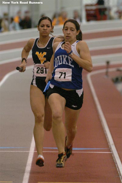 Dukes Allison Stankavage leads West Virginias Pam Richardson.