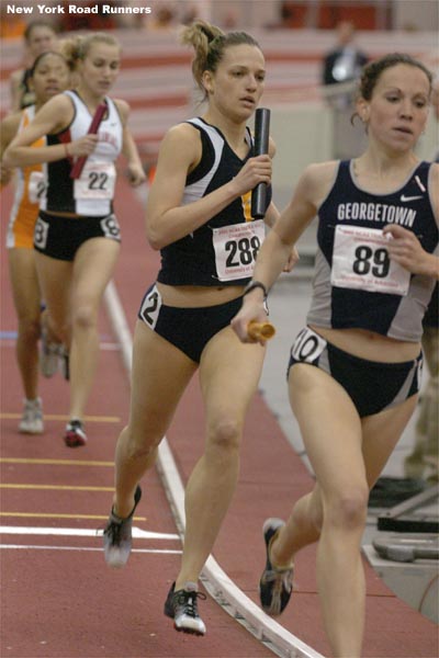 Jennifer Davis runs a strong anchor leg for West Virginia.