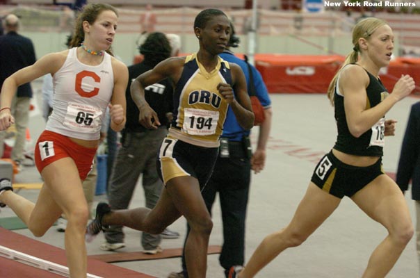 Mable Kunihira (center) was the only freshman in the field.