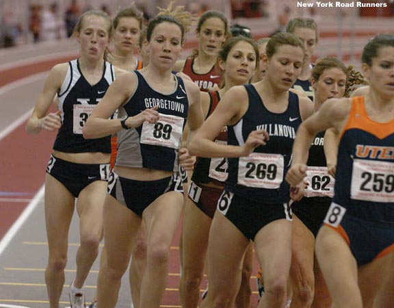 The entire field (including L-R: Lindsay Donaldson, Kelly, Bei, and Muncan) stays in close contact.