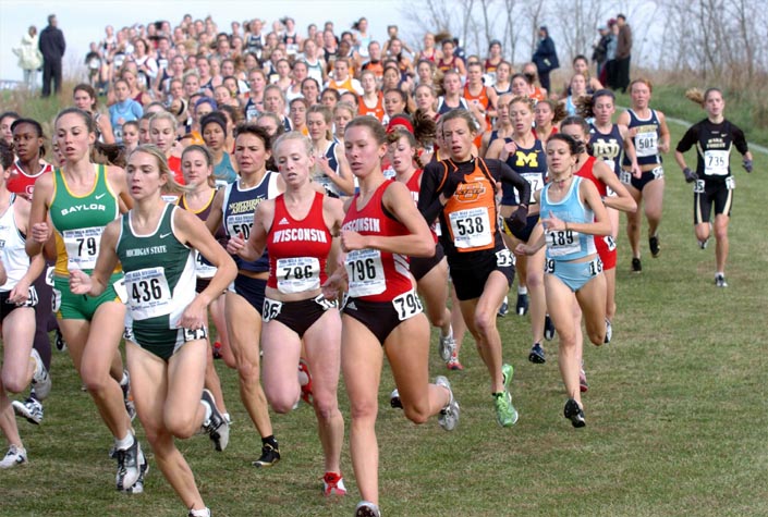 #436 Katie Kelly, #786 Maggie Grabow, #796 Linsey Smith, #538 Nina Andersson, and #189 Lisa Stublic.