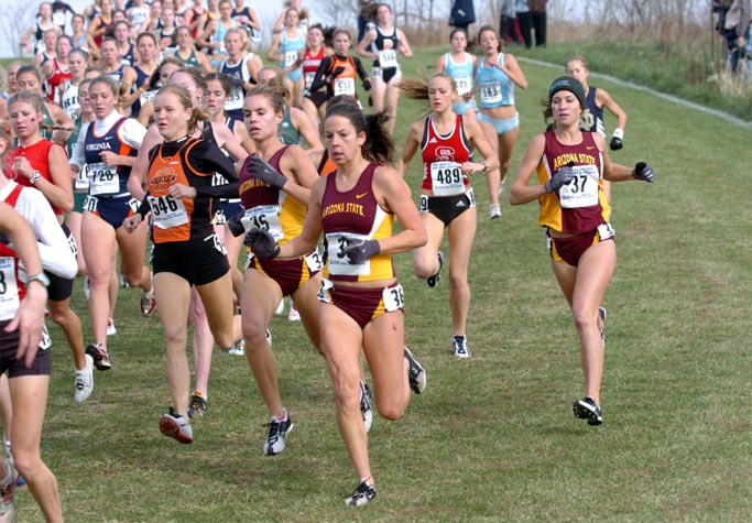 #546 Eva Slavikova, #35 Jenna Kingma, #36 Anna Masinelli, #489 Sara Powell, and #37 Corey Randall.