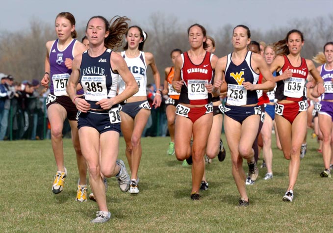 #757 Katie Bowen, #385 Rachel Papin, #629 Lauren Centrowitz, #758 Susan Davis, and #635 Amanda Trotter.