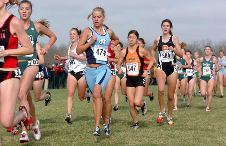 UNC's Carol Henry leads #547 Eva Tomankova, and #584 Caroline Mullen.