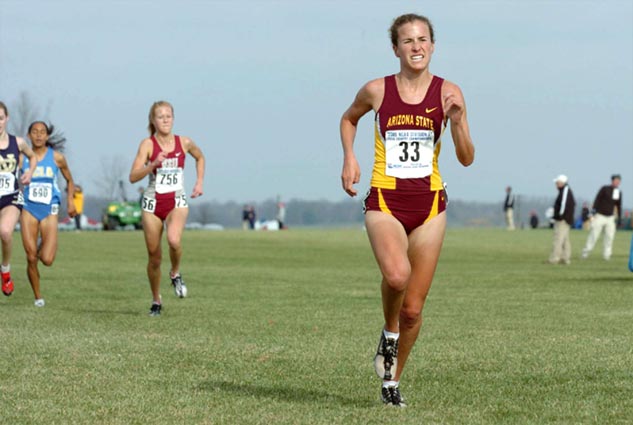 Arizona's Amy Hastings, a senior, finished 13th in 20:09.0.