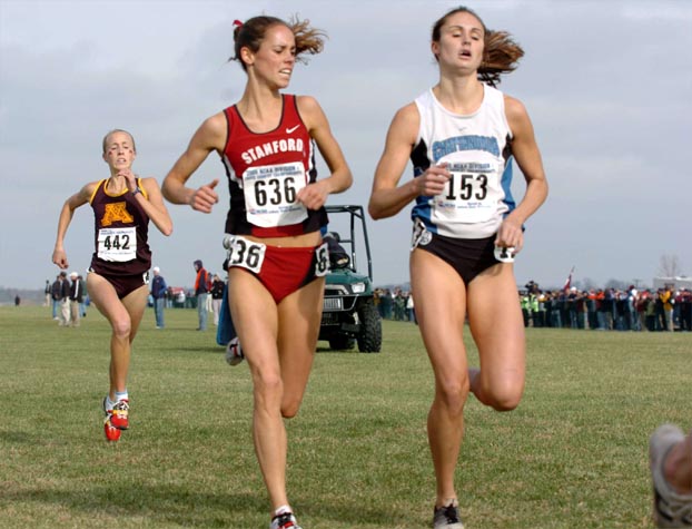 Shannon Wommack (right, 19th, 20:17.8) and Katy Trotter (20th, 20:18.4) lead Minnesota's Ladia Albertson-Junkans (21st, 20:19.3).