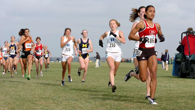 NC State's Jemissa Hess (68th, 20:50.4) leads Duke's Laura Stanley (69th), Sally Meyerhoff (70th), and Whitney Anderson (71st).