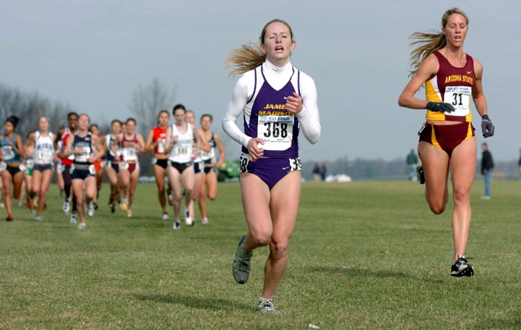 James Madison's Shannon Saunders (96th, 21:06.6) and Arizona State's Rachel Ellison (95th, 21:05.5).