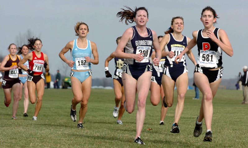 R-L: #581 Katie Gose (202nd, 22:07.2), #411 Heidi Lindeman (201st, 22:07.2), #290 Joanna Rodgers (203rd, 22:07.5), and #187 Laura Meyers (208th, 22:09.9.