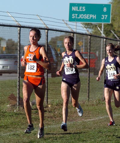 Hunt did much of the work throughout the race, but she faded to fifth in the end.