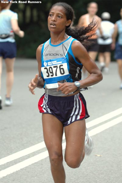 Five runners per team scored in the women's race, and the Westchester Track Club went 1-2-4-5-21 to easily complete their sweep of the men's and women's titles.