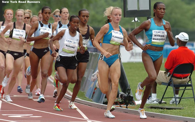 The first women's middle distance/distance race on the program was the 3,000-meter run. Mardrea Hyman of Jamaica was the designated pacesetter.