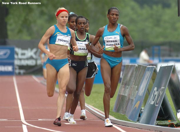 Jen Toomey and Mardrea Hyman, the designated pacesetters, continued to set the pace through 600 meters.