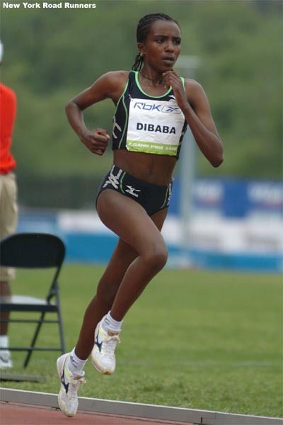 Tirunesh Dibaba looked strong and smooth as she powered through lap after lap.