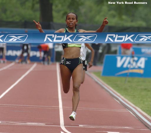 Meseret Defar sprinted away from Werknesh Kidane on the final lap and won the 3,000 in a world-leading 8:33.57.