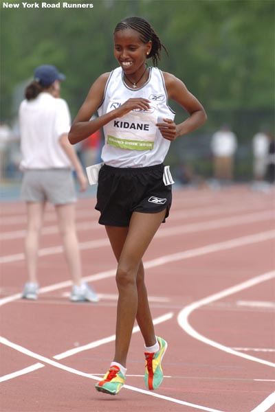 Kidane looked happy with her runner-up 8:36.39 performance.