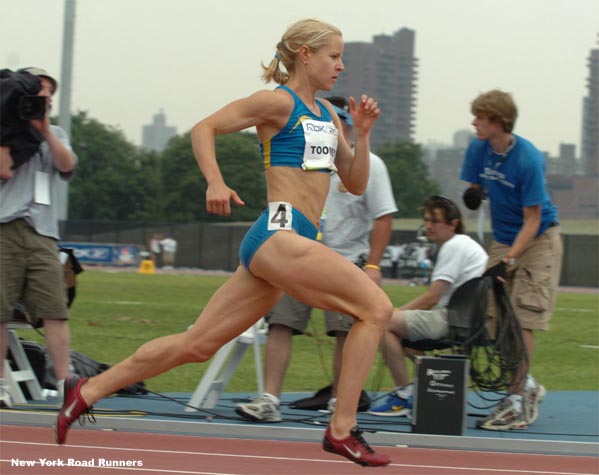 ...because she didn't have a qualifying time. Prior to the Trials, Toomey was in the best shape of her life. She won the 800 and 1,500 titles at the 2004 USA Indoor Championships (and repeated in the 1,500 in '05).