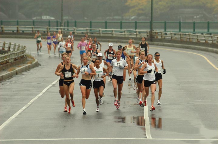 Katie McGregor (#5) later commented that the pace was relatively relaxed in the early miles, partially because...