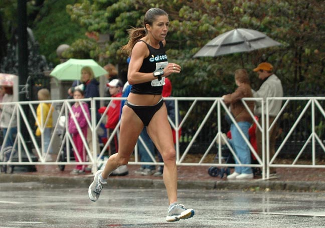 Kelly Flathers, 34, of Huntington Beach, California, finished 25th in 35:19.