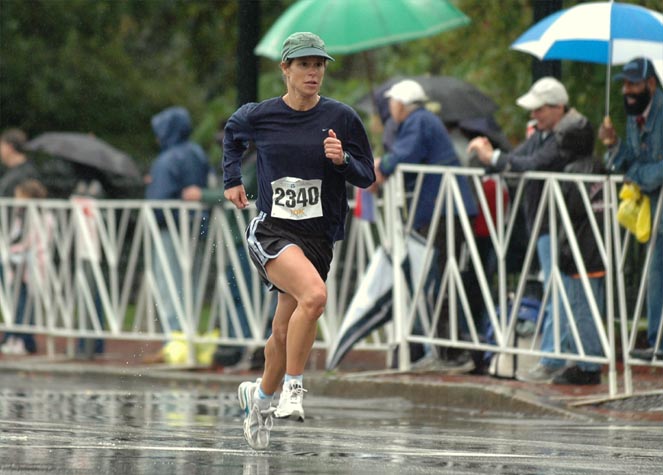 Lisa Gillooly, 38, of Stow, Massachusetts, finished 59th in 39:17.