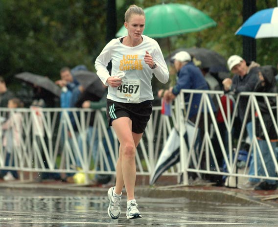 Christine O'Donnell, 24, of Salem, Massachusetts, finished 68th in 39:56.