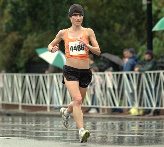 Kelli Lusk, a top mountain runner, finished 78th in 40:46 after going through the mile in about 8:30. She finished second in the Hartford Half-Marathon two days earlier.