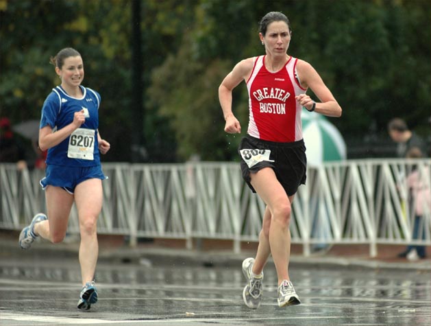 Courtney Lavelle of Brookline, Massachusetts, finished 85th in 41:14.