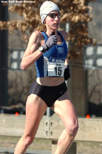 Jenny Crain finished 15th at the ING New York City Marathon 2004...