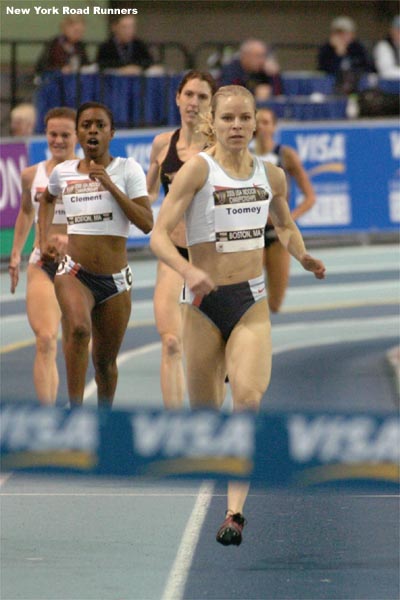 Jen Toomey increased her lead over the final 200 meters...