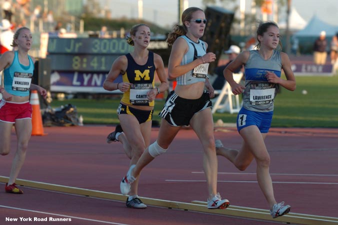 Lawrence led the pack as she, Dron, and Canty separated themselves from the field in the late stages of the race.