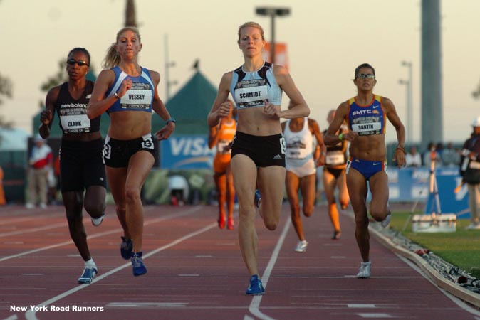 Alice Schmidt won in 2:03.96, Maggie Vessey finished second (2:04.02), and Jearl Miles Clark was third (2:04.42). Frances Santin (right, 4th, 2:05.08) was the last qualifier for Sunday's final.