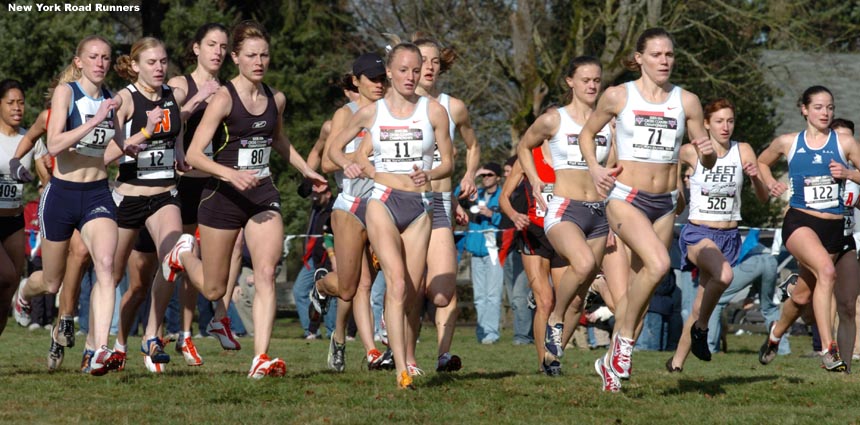 At the start, #71 Nicole Teter went out quickly and #11 Shalane Flanagan and #80 Amy Mortimer (and others) followed.