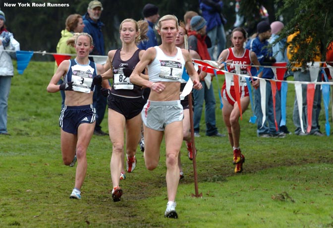 Just past the 1K mark, Colleen De Reuck had taken over the lead, Blake Russel ran in second place, and Jen Rhines in third.