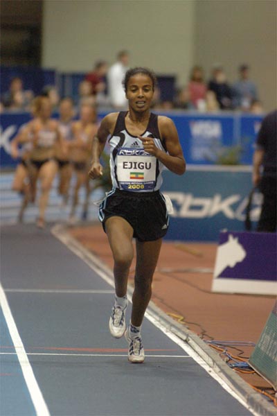 After running in second place for much of the race, Sentayehu Ejigu had to work a bit to hold off the pack behind her. She held on to second, though, finishing in 8:57.79.