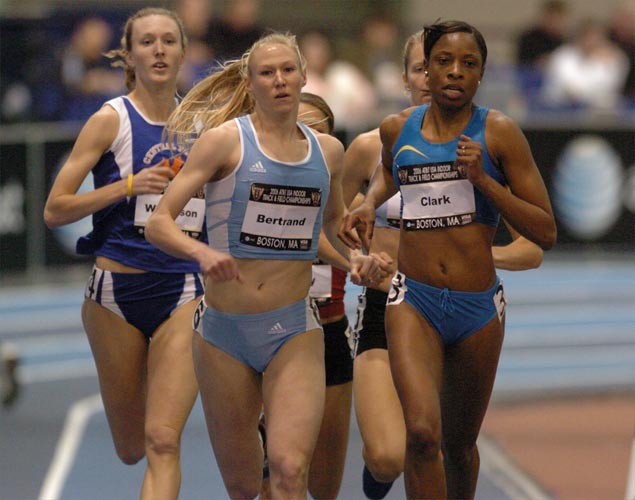 Also in that lead pack was Caryn Waterson of the New York City-based Central Park Track Club.