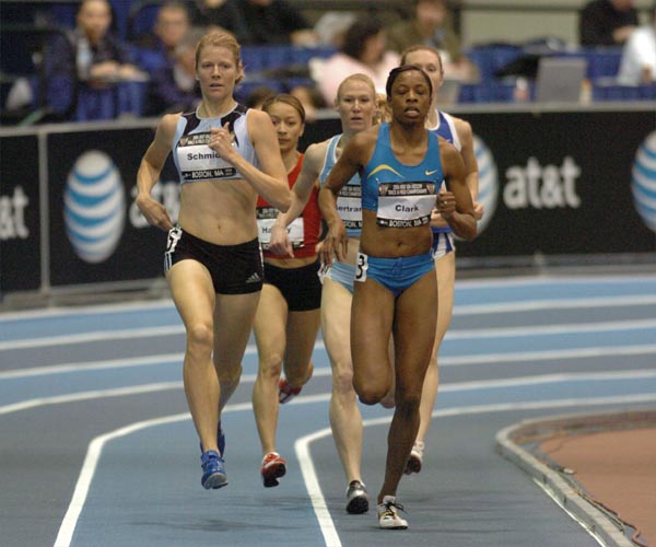 Alice Schmidt moves up to join Hazel Clark at the front.