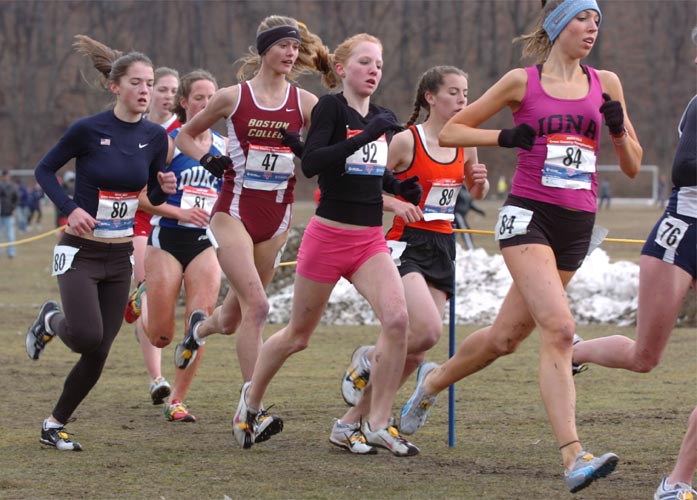 R-L: McKayla Plank, #89 Kauren Tarver, Bria Wetsch, #47 Nichole Lister, and #80 Marie Lawrence.