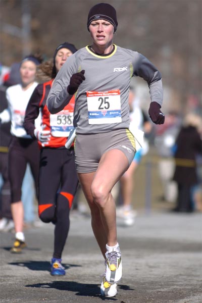 Amy Mortimer of West Roxbury, Massachusetts, finished fourth in 12:47 and qualified for the World Cross Country team.